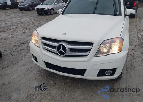 2010 Mercedes-Benz Glk 350 4Matic z USA, uszkodzony, nr VIN WDCGG8HB0AF257621